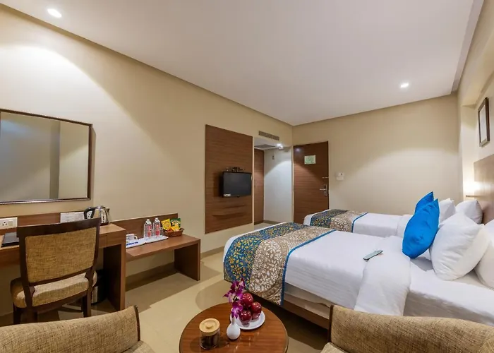 The Caliph Hotel, Mumbai Near Powai Lake